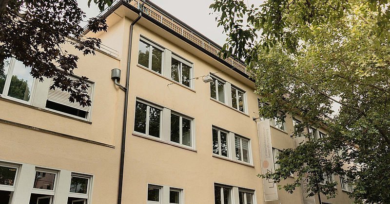 Gebäude des LMZ in Stuttgart