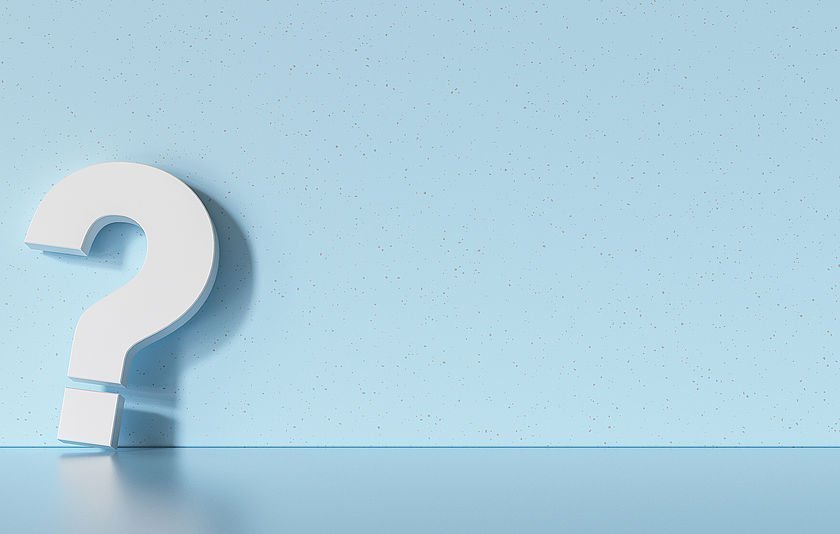 Fragezeichen auf blauem Hintergrund Fragezeichen auf blauem Hintergrund