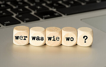 Holzwürfel Wer-Was-Wie-Wo?