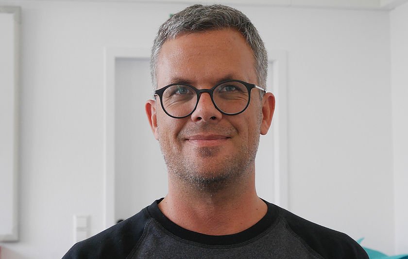 Portrait von Kay Höllwarth